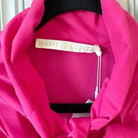 NWT MARIE OLIVER Felix 100% Silk Blouse Rogue, Fuchsia Bow Button down, Sz Small - Picture 11 of 15